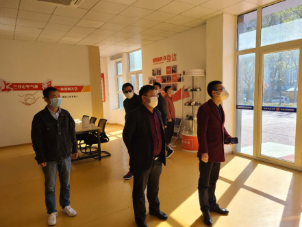 广安爱多贺洪燕一行光临AG一飞冲天软件